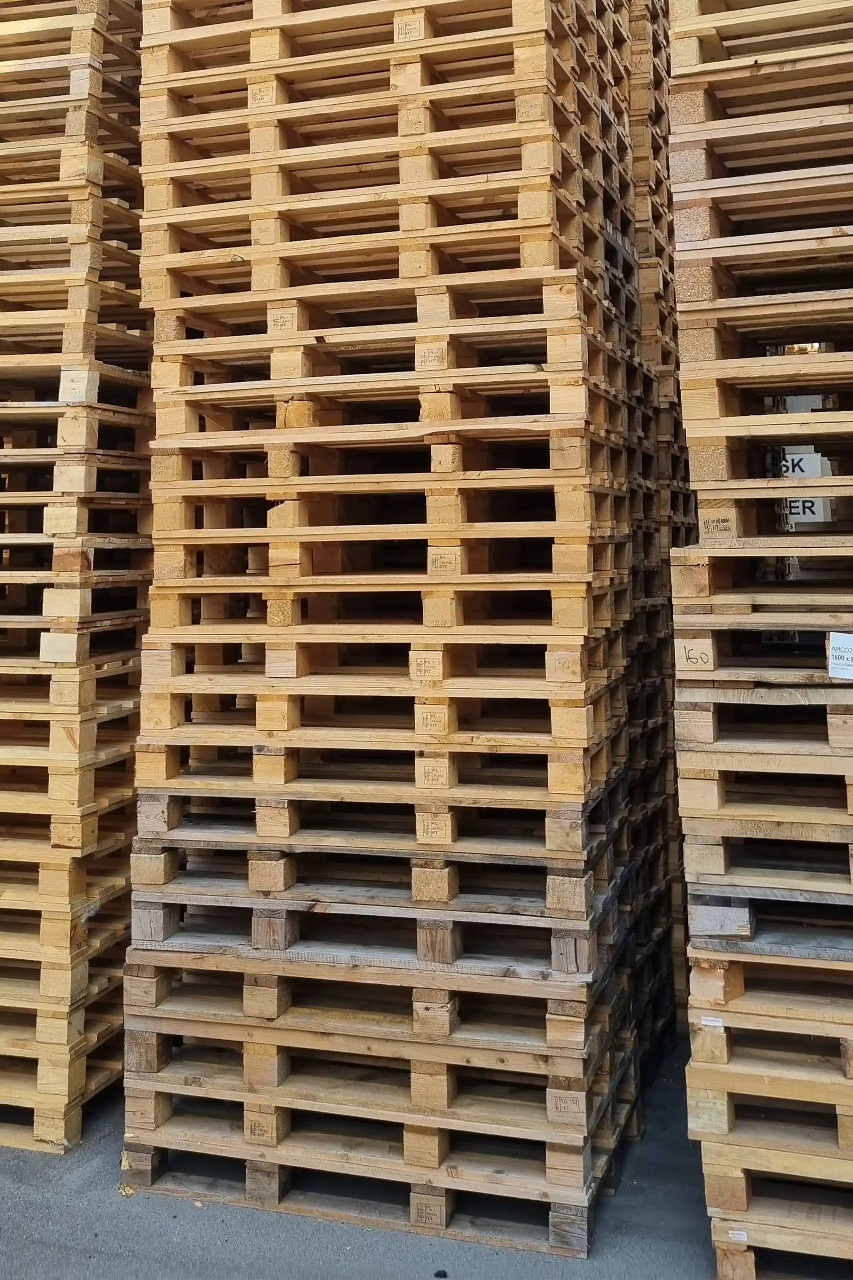 800x1300 Engangspaller, 4 klodser