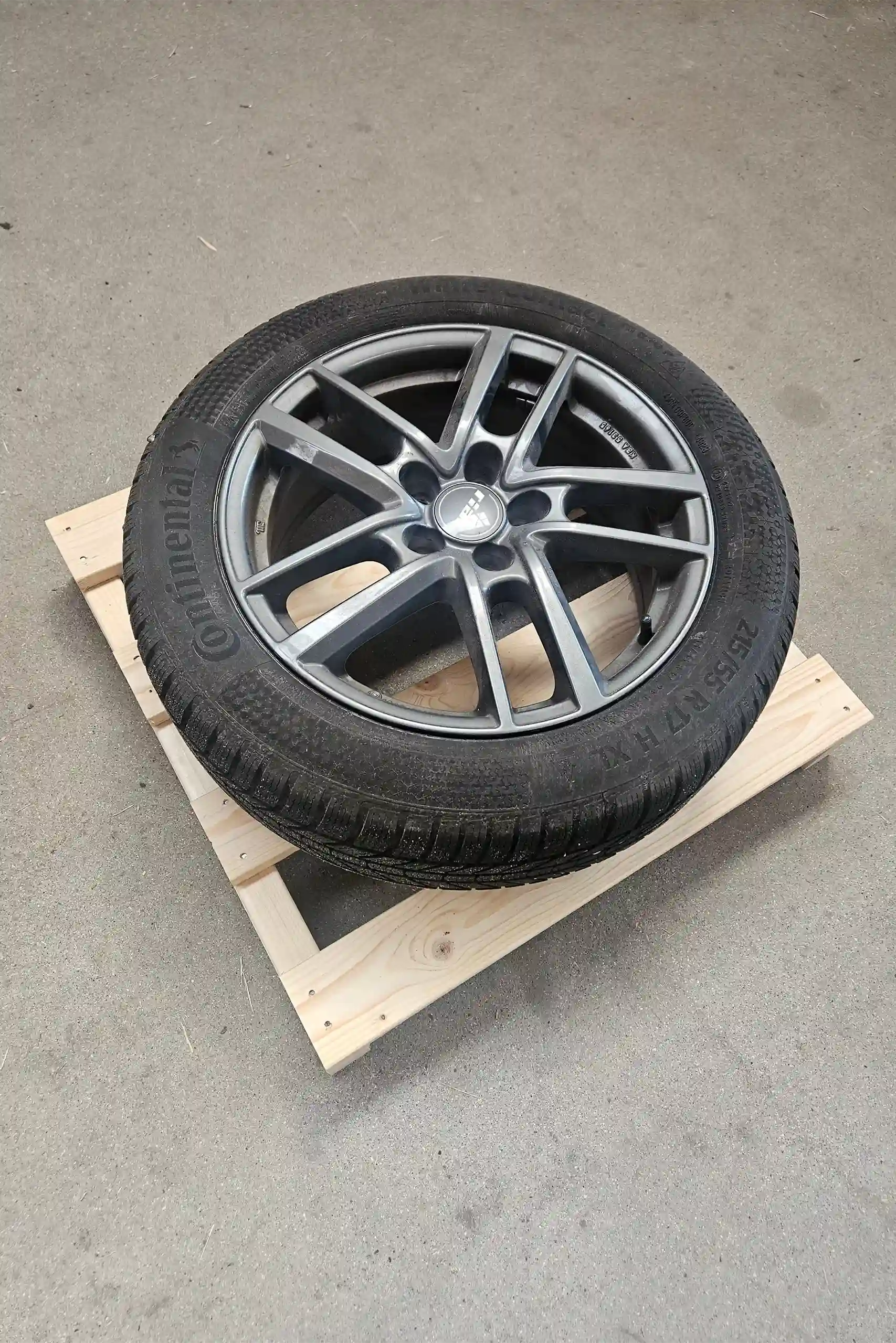 700x700mm dækpaller