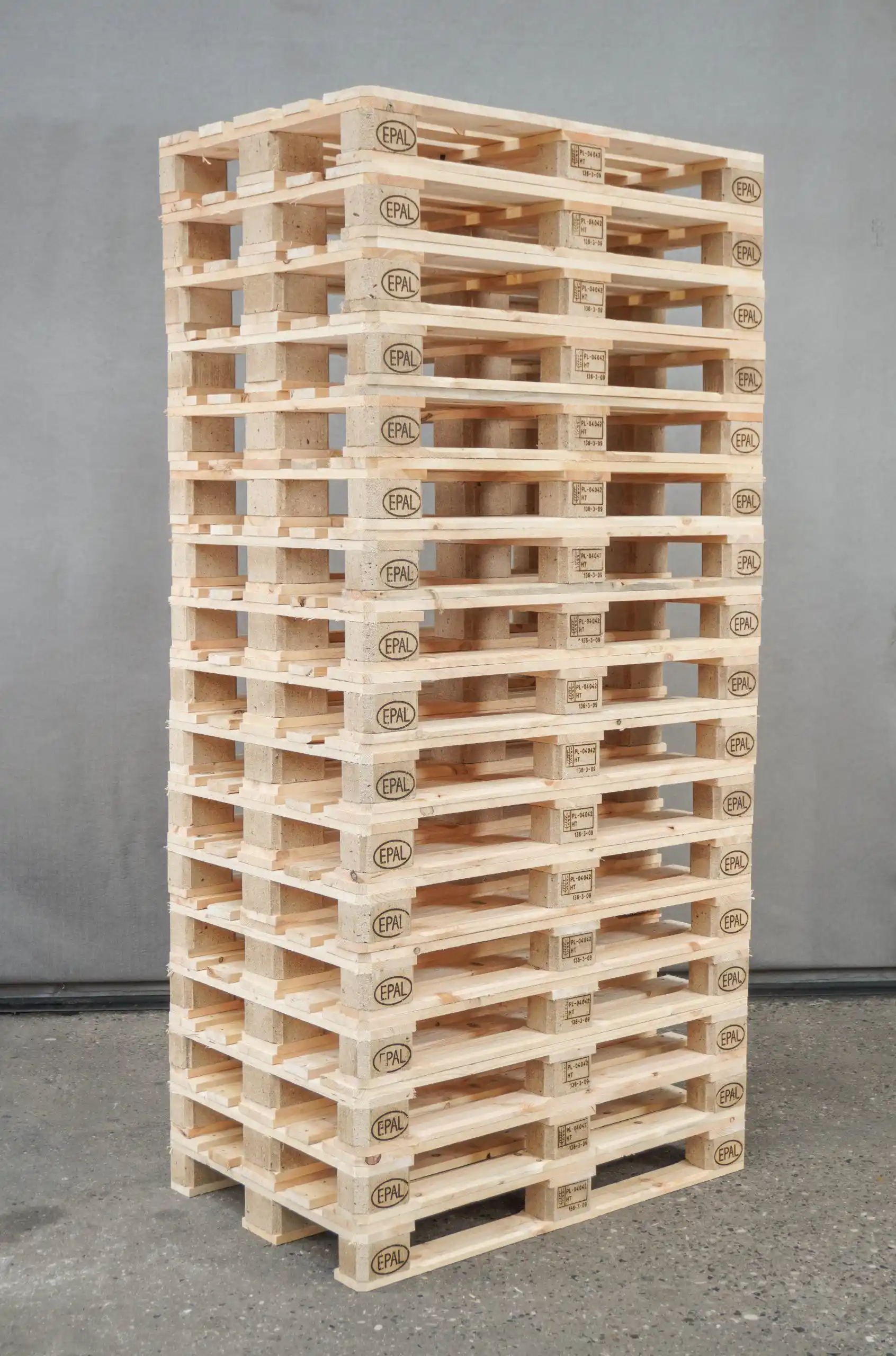 Sammenligning mellem EUR-Paller engangspaller